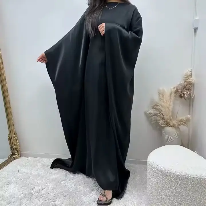 Batwing Satin abaya 9.webp